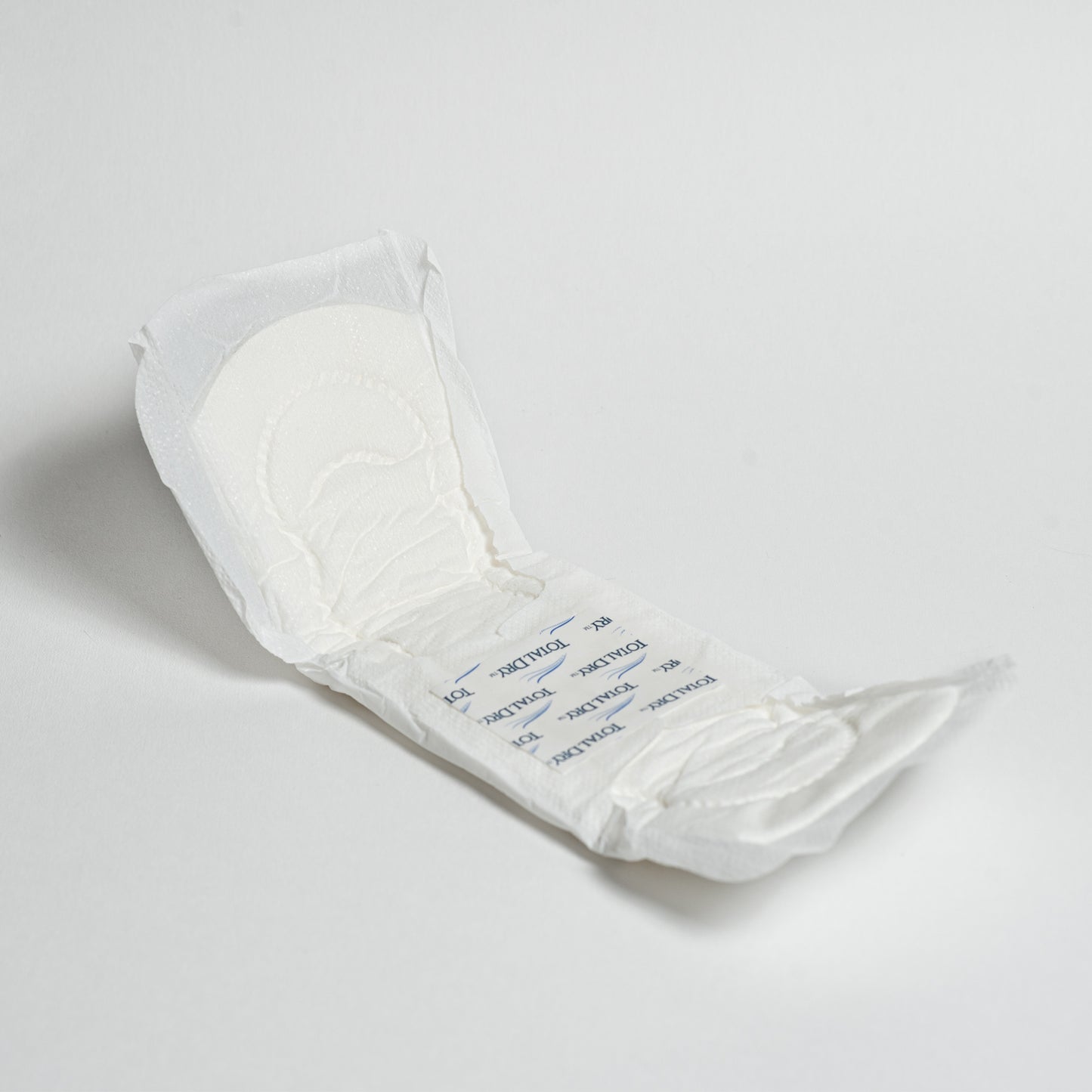 TotalDry Light Pads