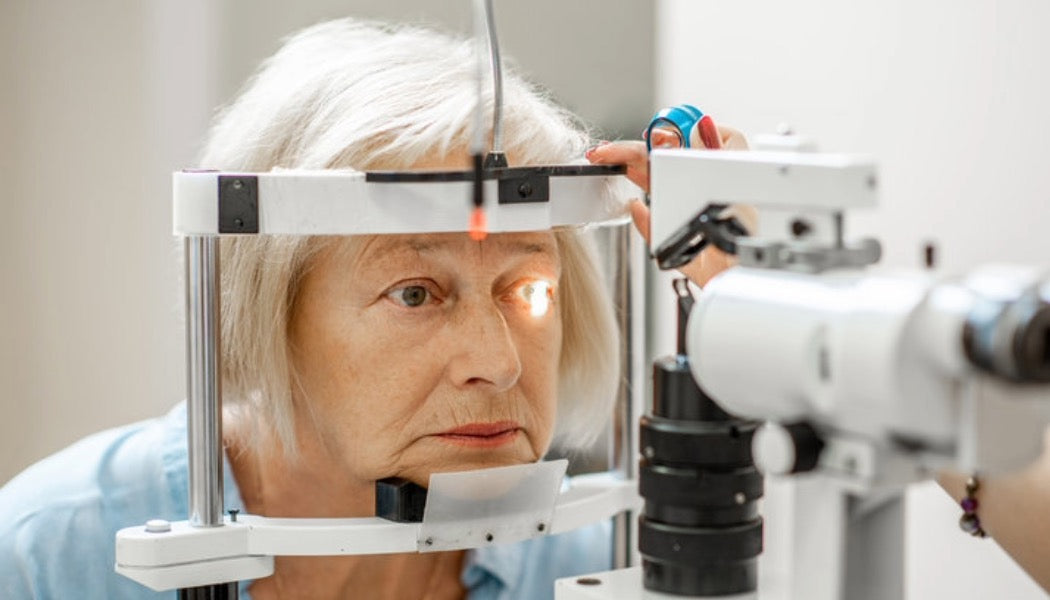 The Surprising Link Between Vision and Incontinence: What You Need to Know